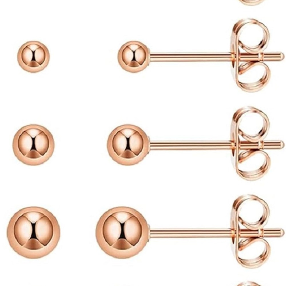 Elegant Rose Gold Stud Earrings Set